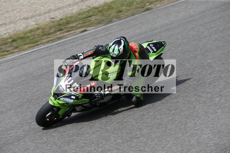 /10 20.04.2026  Pluess Moto Sport ADR/Freies Fahren/111